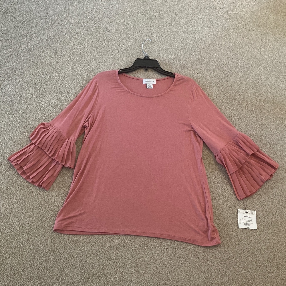 size L, bust up to 40” inches, boho chic vibes, new condition